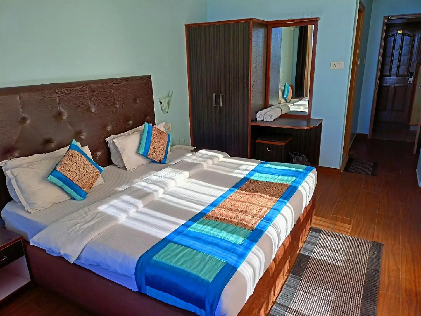 The Grand Madhushala Hotel Shimla 3*,  India