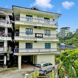 *** Hotel Oyo Flagship Ammu India